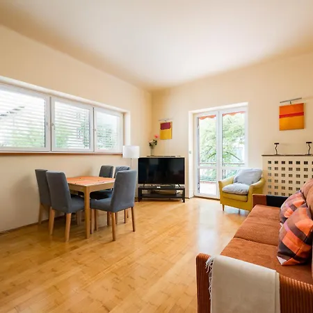 Apartamento Mokotów Classic By Bookinghost *
